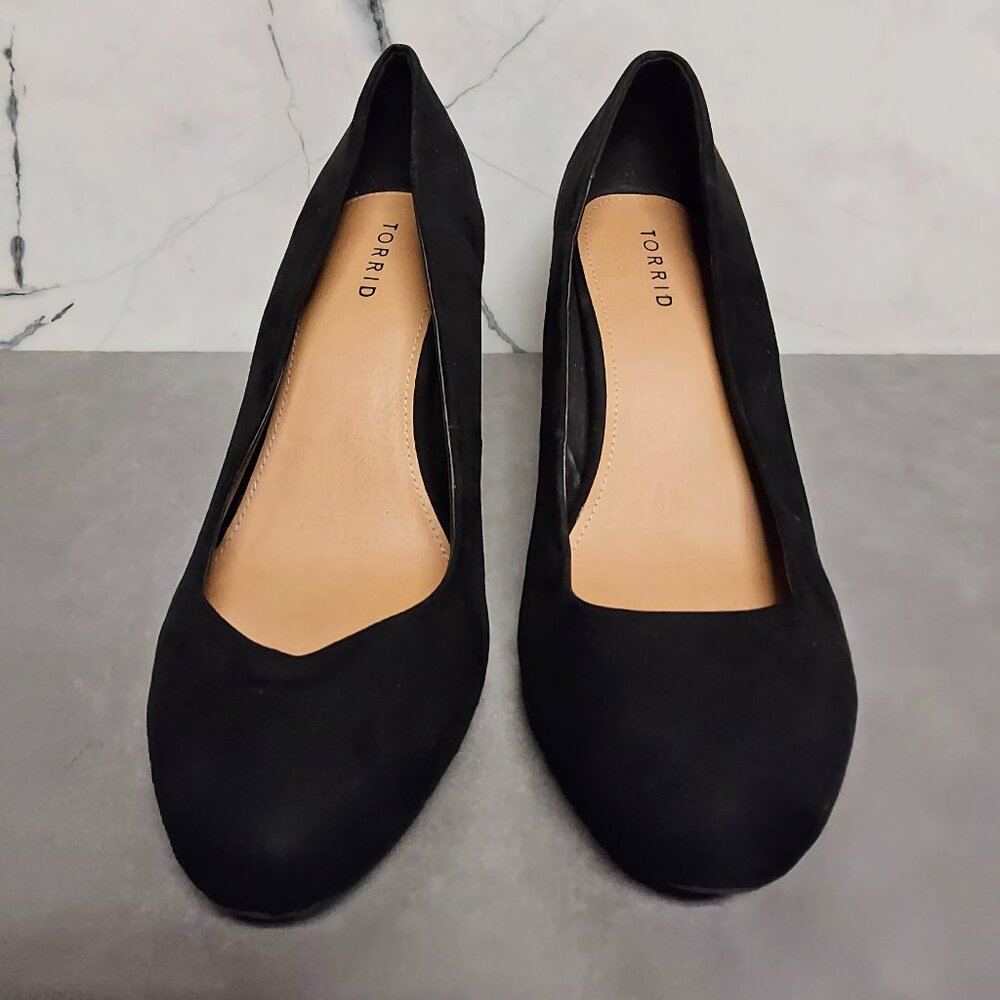 Torrid Size 10W black suede chunky heels pre-owned & comfy  $14